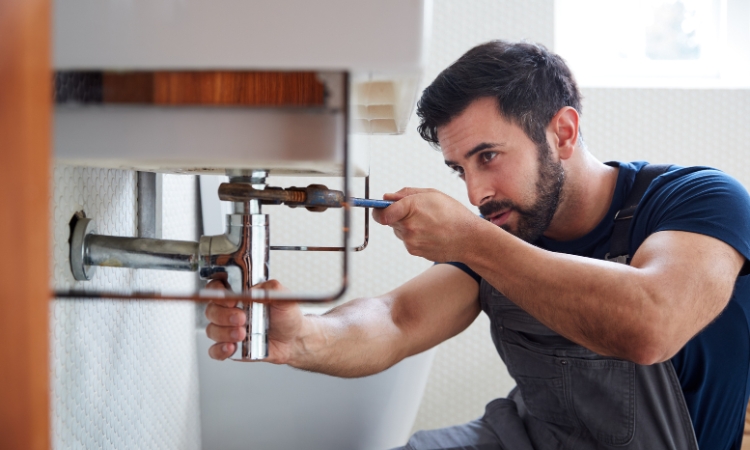 How to Fix a Leaky Faucet