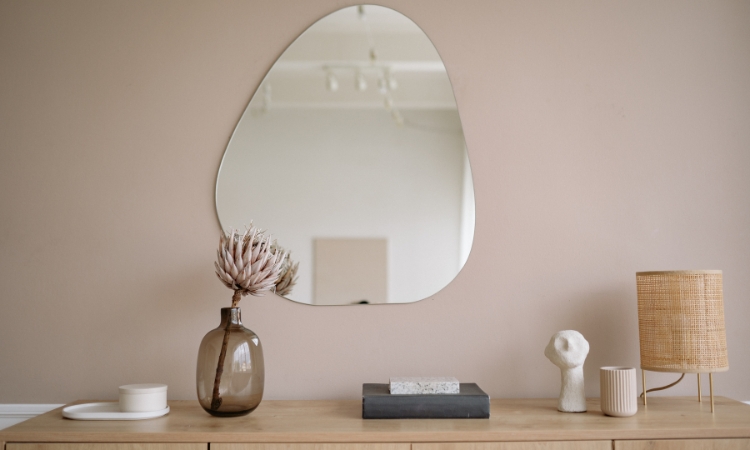 how to hang a frameless mirror