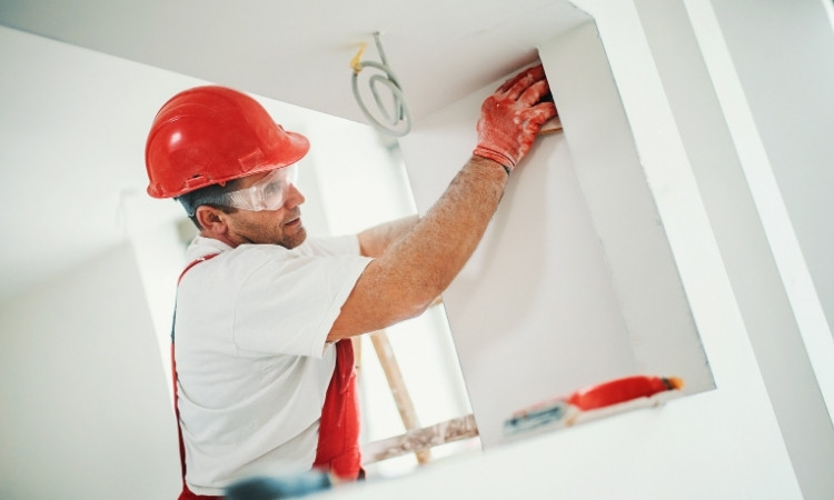 repair a drywall ceiling