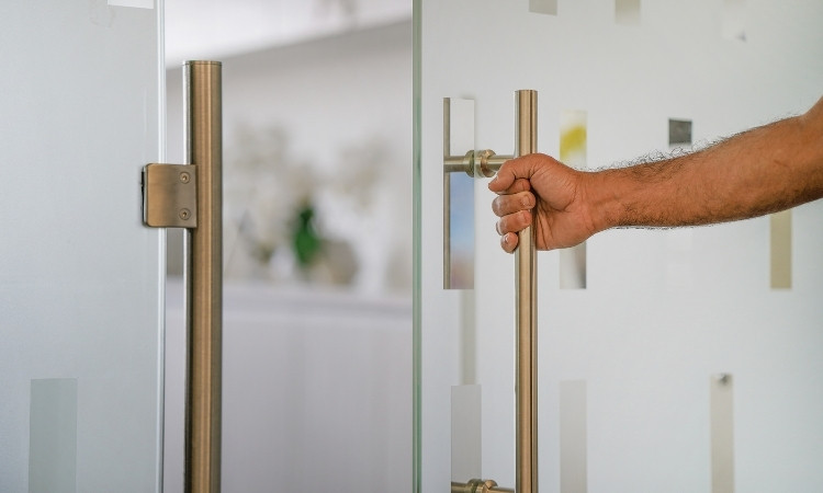 how to replace a glass door