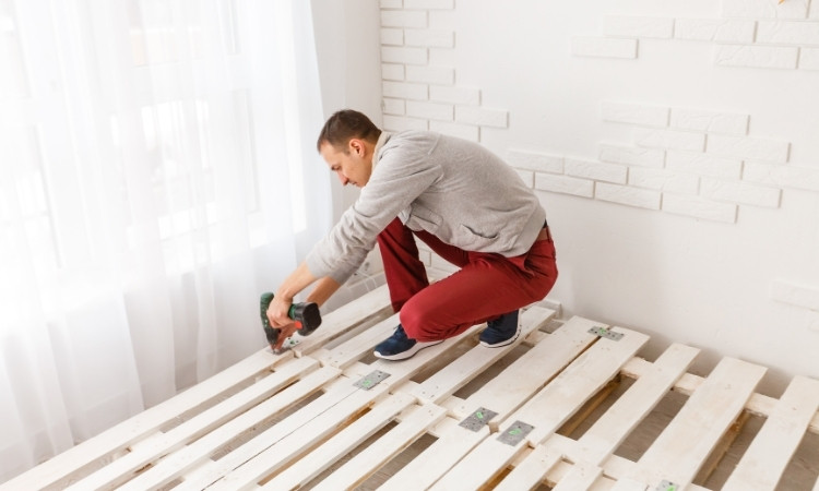 putting a bed frame together