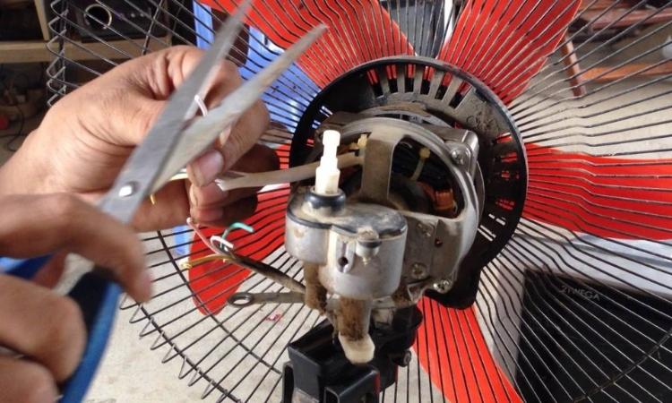 how to repair a wall fan