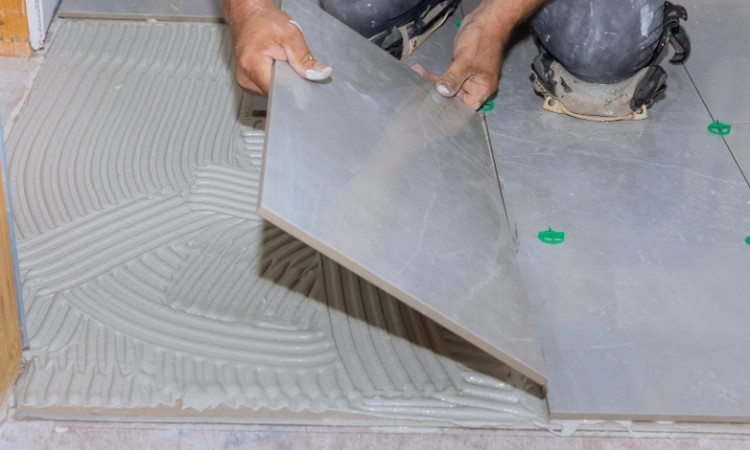 how to install marble floor tiles