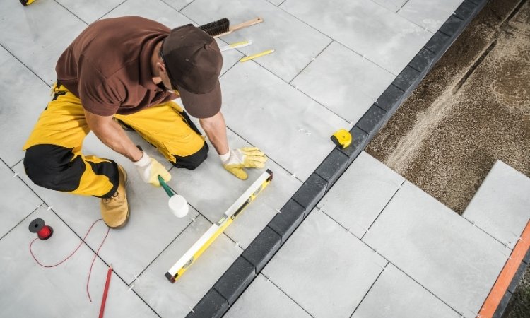 install marble floor tiles